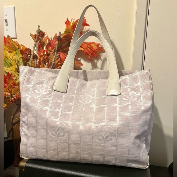 AUTHENTIC CHANEL Travel Line Beige CC Nylon, Leather Tote Bag - Picture 3 of 16